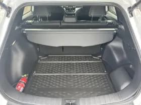 Toyota Corolla-cross thumbnail 13