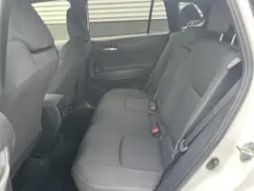 Toyota Corolla-cross thumbnail 17
