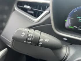 Toyota Corolla-cross thumbnail 25