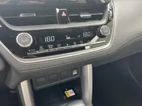 Toyota Corolla-cross thumbnail 30