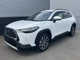 Toyota Corolla-cross thumbnail 4