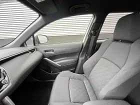 Toyota Corolla-cross thumbnail 39