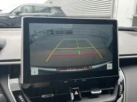 Toyota Corolla-cross thumbnail 10