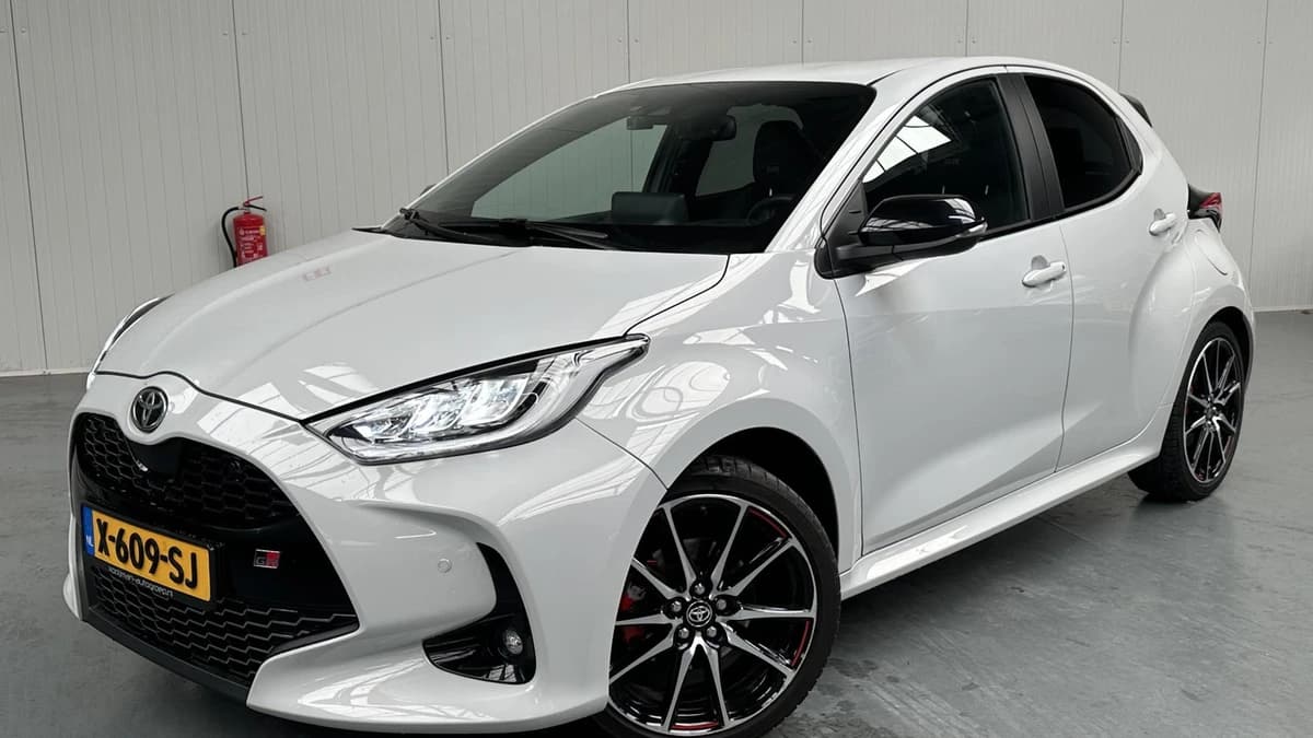 Toyota Yaris — foto 1