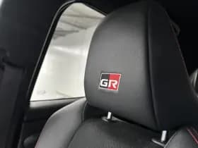 Toyota Yaris thumbnail 3