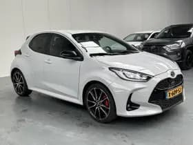 Toyota Yaris thumbnail 26