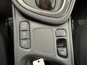 Toyota Yaris thumbnail 35