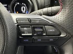 Toyota Yaris thumbnail 43