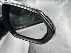 Toyota Yaris thumbnail 53