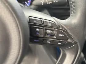 Toyota Yaris-cross thumbnail 11