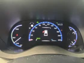 Toyota Yaris-cross thumbnail 8