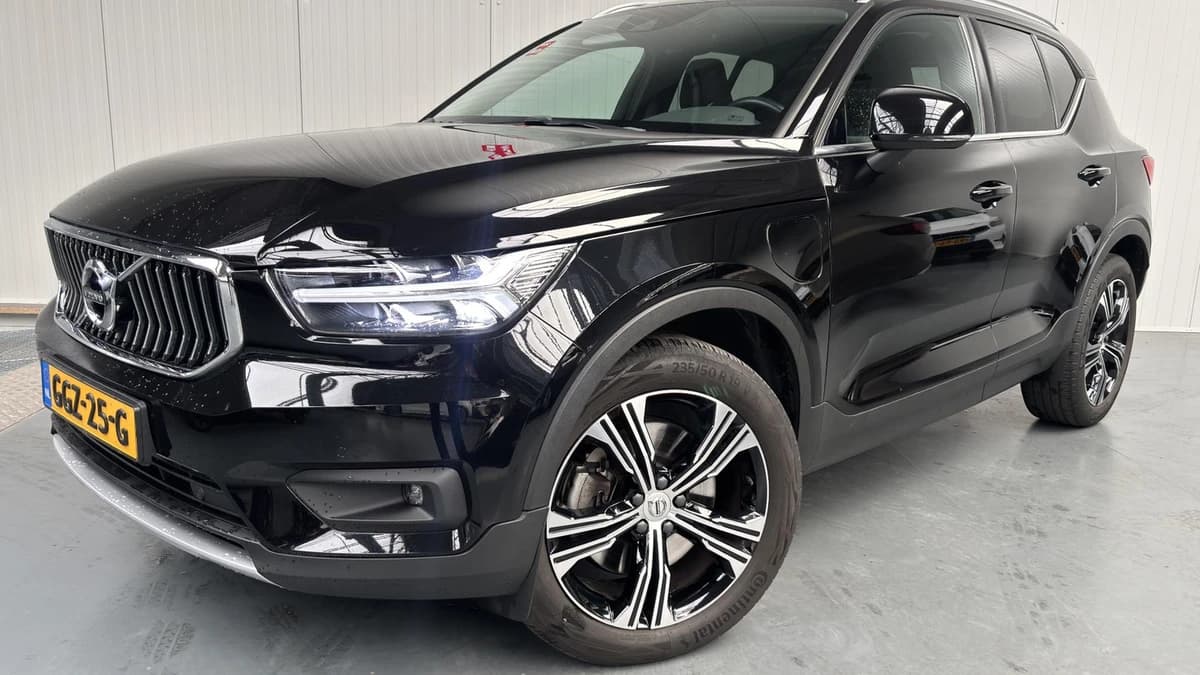Volvo XC40 — foto 1