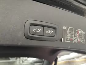 Volvo XC40 thumbnail 25