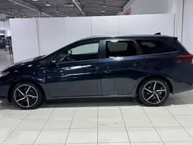 Toyota Auris thumbnail 19