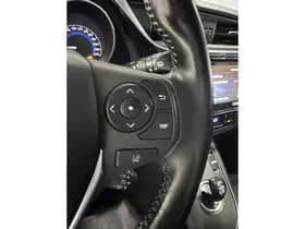 Toyota Auris thumbnail 32