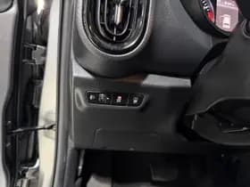 Kia Picanto thumbnail 14