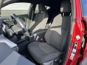 Toyota C-HR thumbnail 16