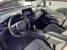 Toyota C-HR thumbnail 17