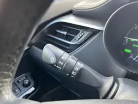 Toyota C-HR thumbnail 24