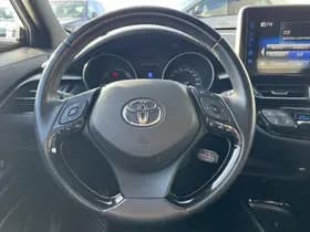 Toyota C-HR thumbnail 66