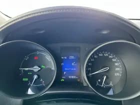 Toyota C-HR thumbnail 72