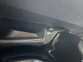 Toyota C-HR thumbnail 77