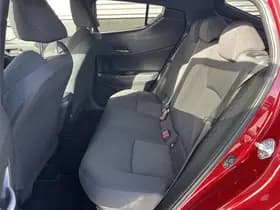 Toyota C-HR thumbnail 85