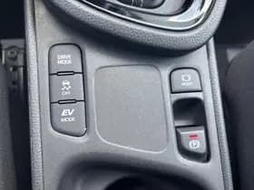 Toyota Yaris-cross thumbnail 29