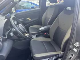 Toyota Yaris-cross thumbnail 48