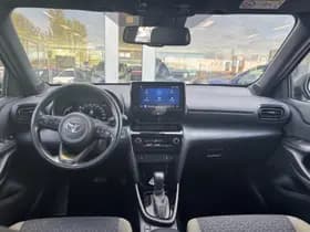 Toyota Yaris-cross thumbnail 7