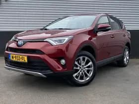 Toyota RAV4 thumbnail 2