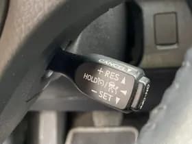 Toyota RAV4 thumbnail 32