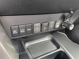 Toyota RAV4 thumbnail 97