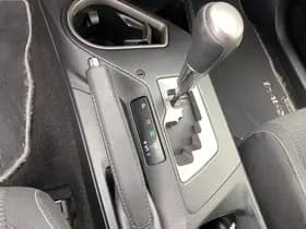 Toyota RAV4 thumbnail 100