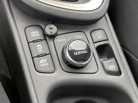 Toyota Yaris-cross thumbnail 44