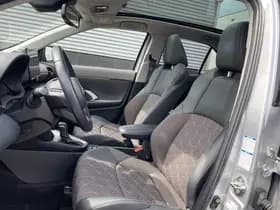 Toyota Yaris-cross thumbnail 88