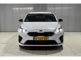 Kia Proceed thumbnail 4
