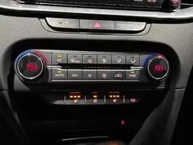 Kia Proceed thumbnail 57