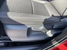 Toyota Yaris thumbnail 19