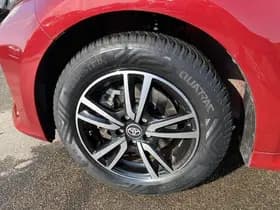 Toyota Yaris thumbnail 63