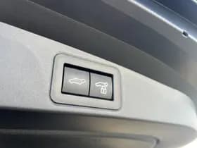 Toyota Corolla-touring-sports thumbnail 12