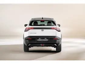 Toyota Urban-cruiser thumbnail 5