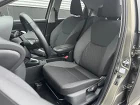 Toyota Yaris thumbnail 15