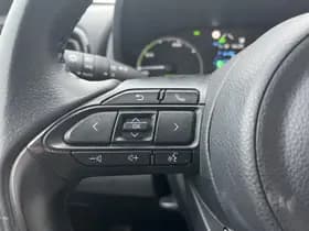 Toyota Yaris thumbnail 23