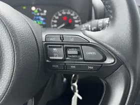 Toyota Yaris thumbnail 24