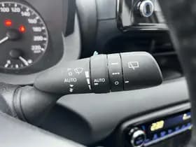 Toyota Yaris thumbnail 25