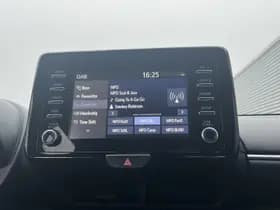 Toyota Yaris thumbnail 40