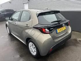 Toyota Yaris thumbnail 52