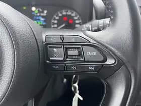 Toyota Yaris thumbnail 71