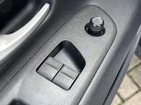 Toyota Aygo thumbnail 48